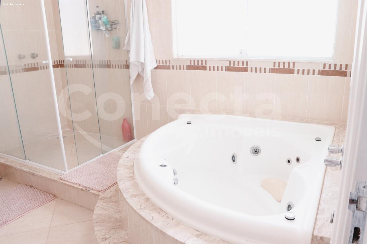 Casa de Condomínio à venda com 3 quartos, 310m² - Foto 9