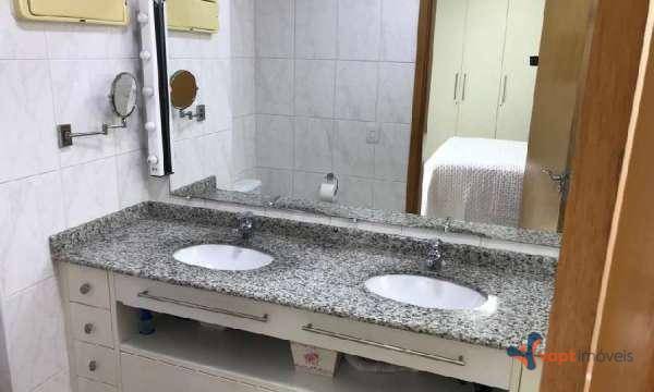 Apartamento à venda com 4 quartos, 143m² - Foto 5