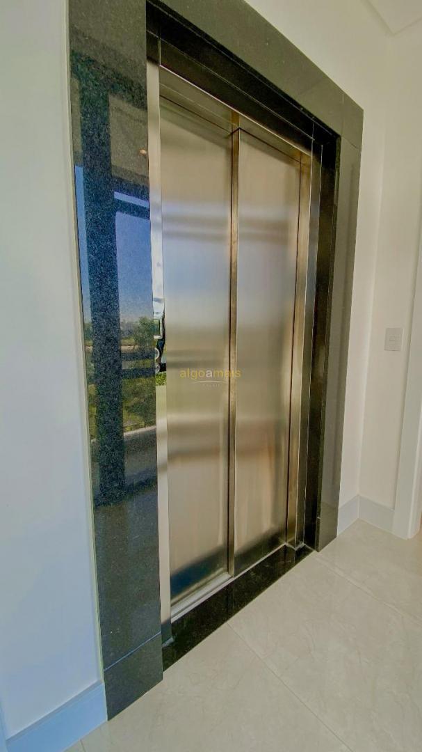 Casa de Condomínio à venda com 7 quartos, 570m² - Foto 16