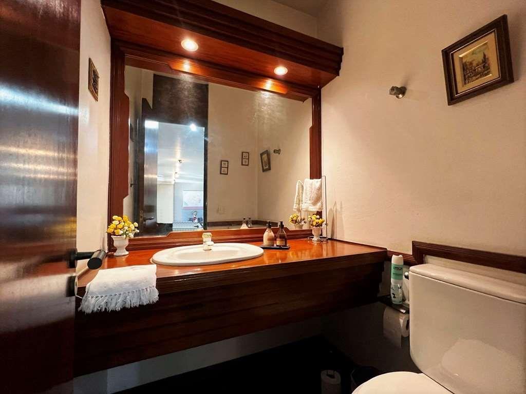 Casa à venda com 4 quartos, 640m² - Foto 10