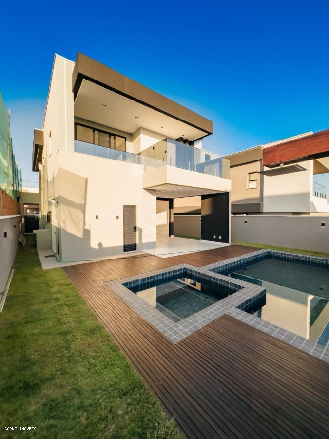 Casa à venda com 4 quartos, 275m² - Foto 17