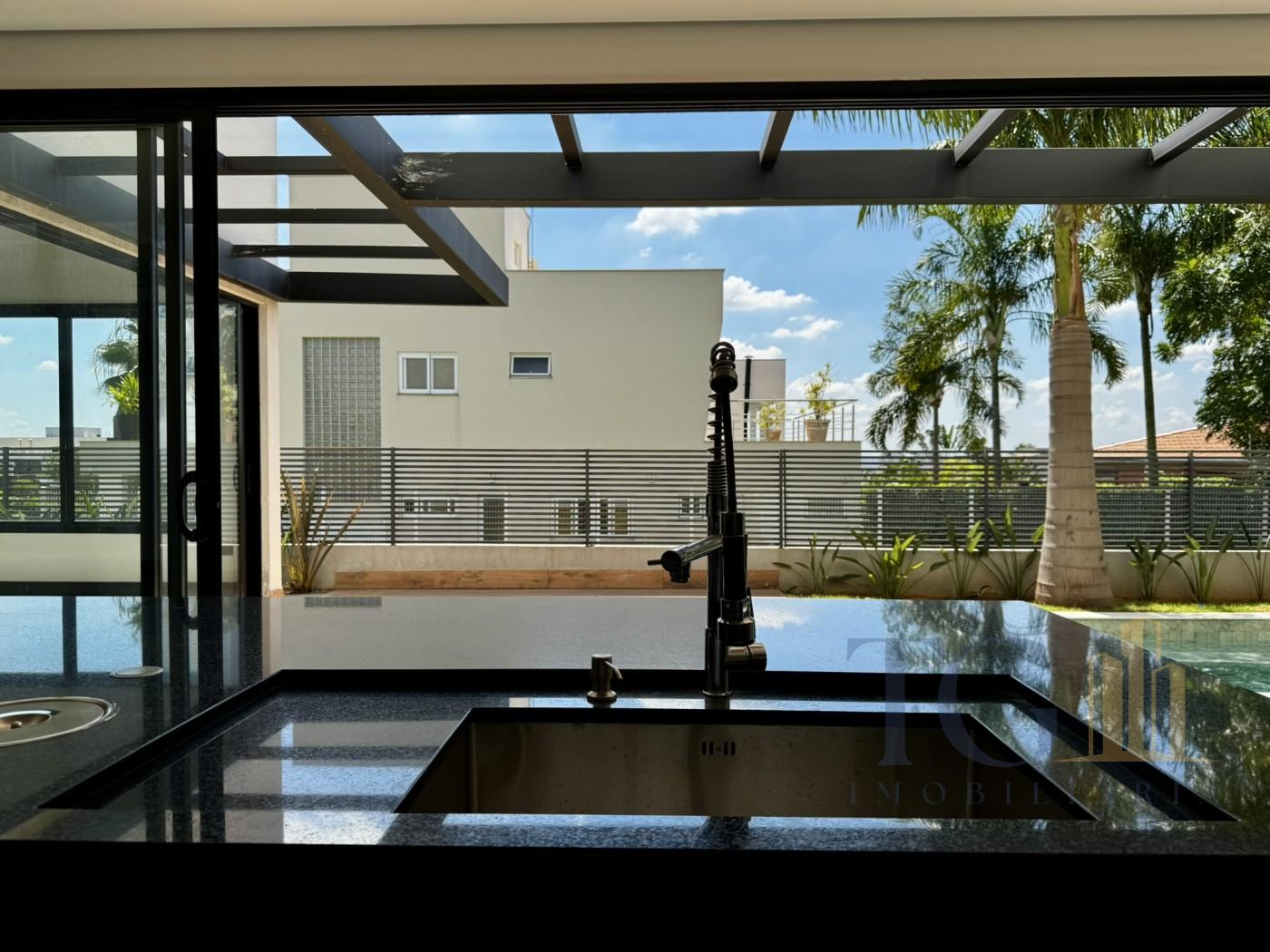 Casa de Condomínio à venda com 4 quartos, 380m² - Foto 12