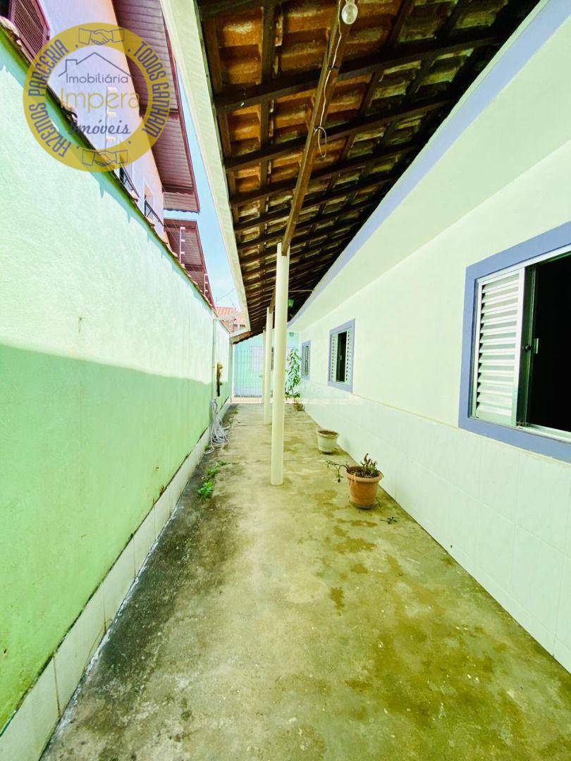 Casa à venda com 4 quartos, 123m² - Foto 25