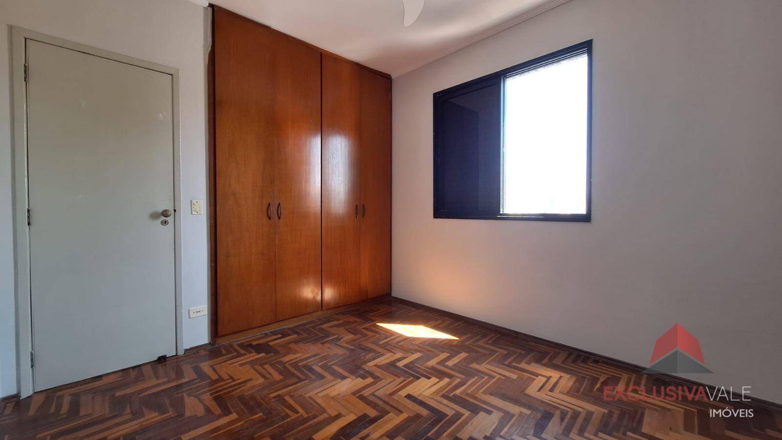 Apartamento à venda com 4 quartos, 144m² - Foto 11