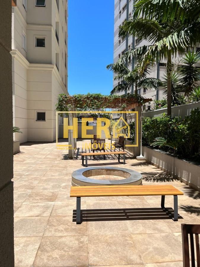 Apartamento para alugar com 3 quartos, 130m² - Foto 18