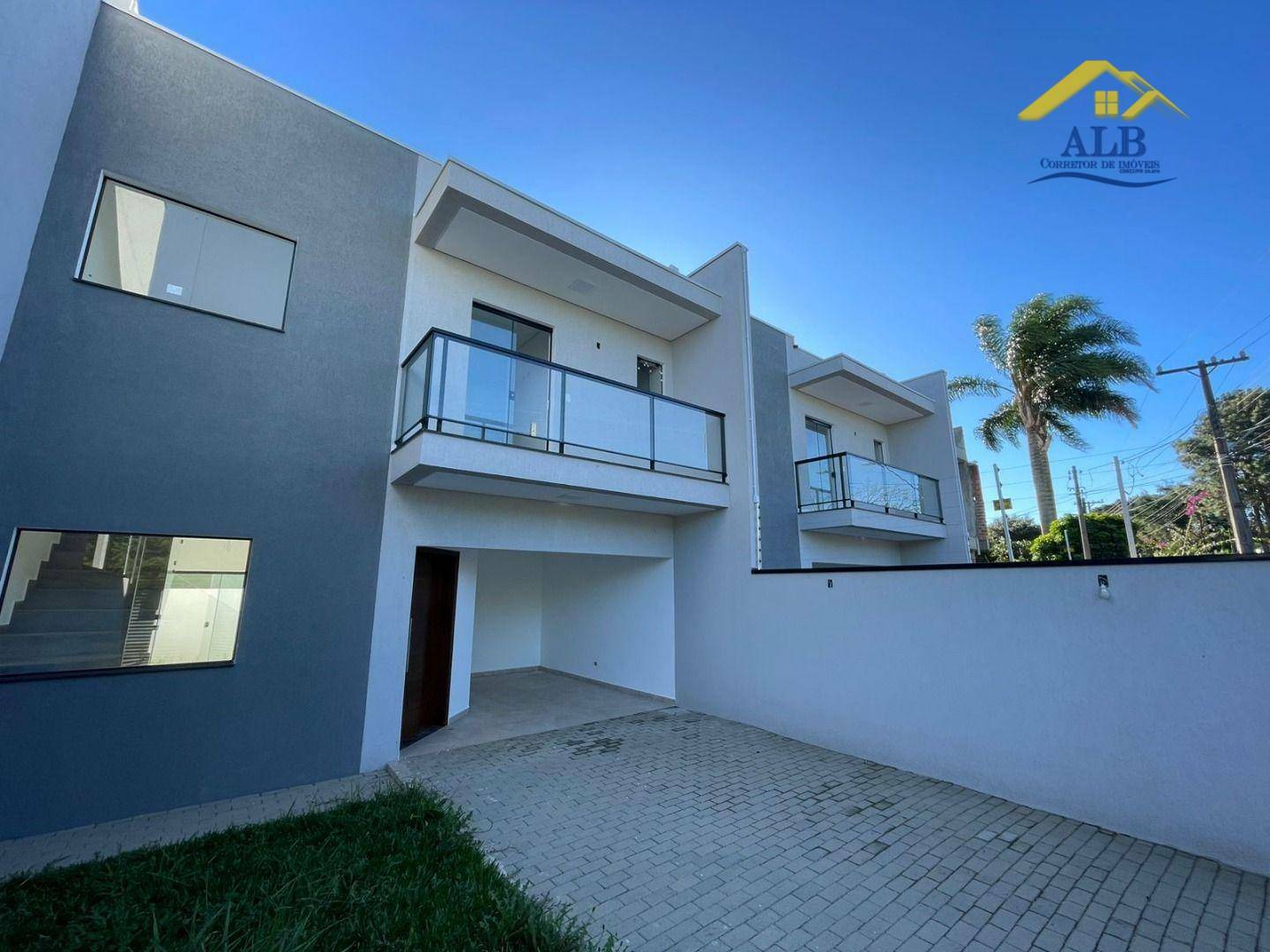 Sobrado à venda com 3 quartos, 125m² - Foto 1
