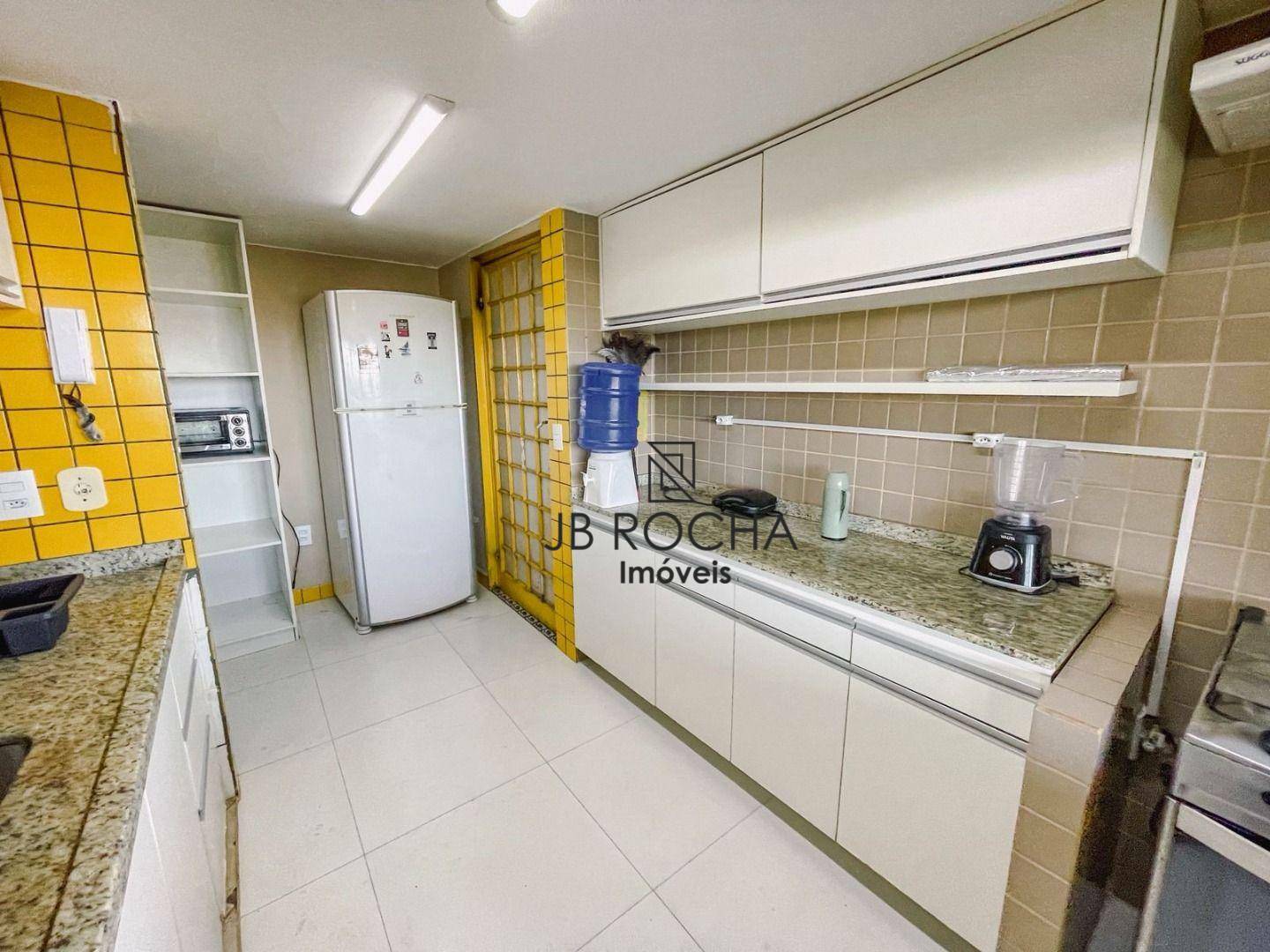 Casa de Condomínio para alugar com 3 quartos, 240m² - Foto 42