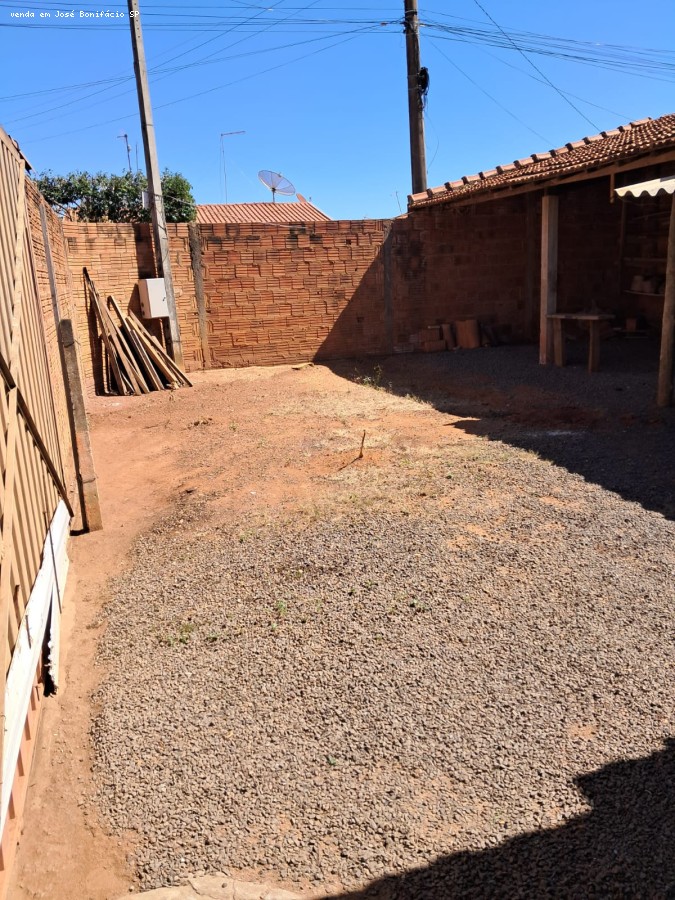 Casa à venda com 2 quartos, 219m² - Foto 20