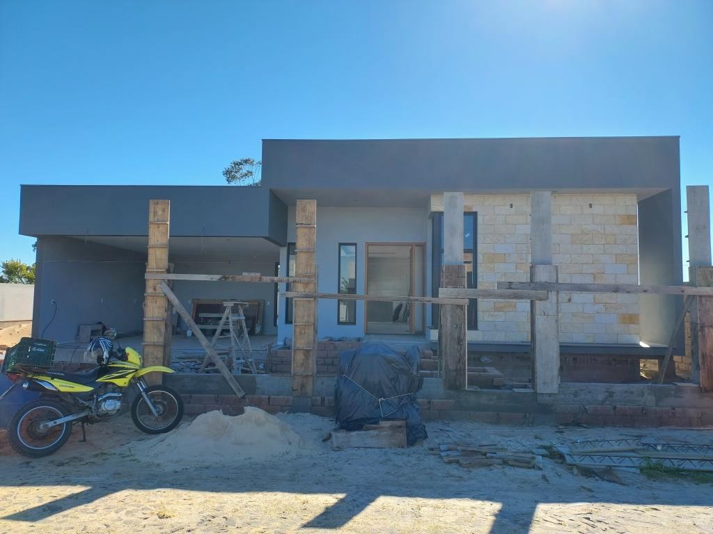 Casa à venda com 3 quartos, 187m² - Foto 2