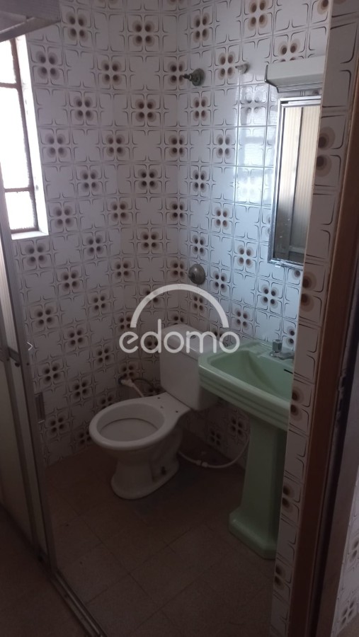 Casa para alugar com 1 quarto, 60m² - Foto 4