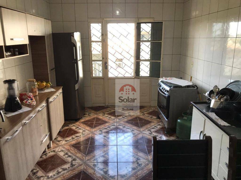 Casa à venda com 3 quartos, 170m² - Foto 8