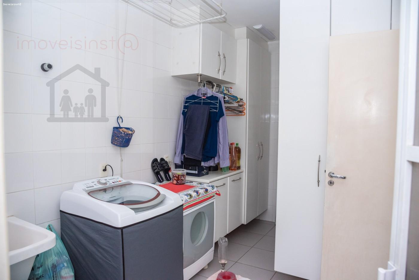 Casa de Condomínio à venda com 4 quartos, 298m² - Foto 20