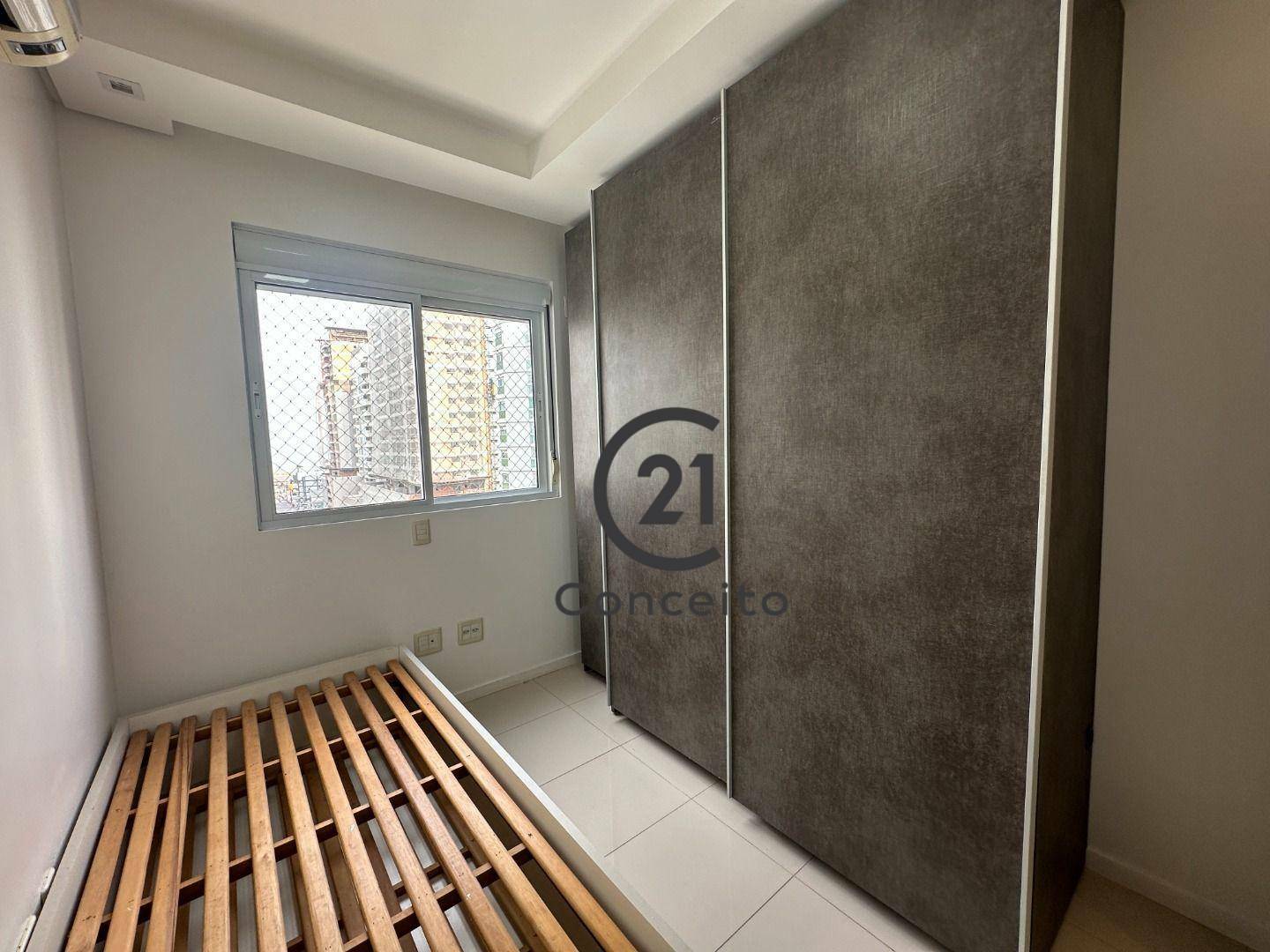Apartamento para alugar com 3 quartos, 108m² - Foto 18