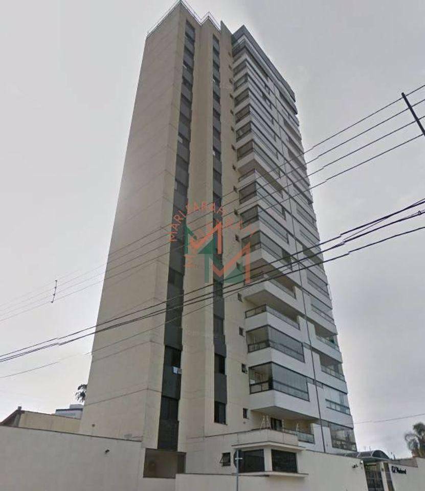 Apartamento à venda com 3 quartos, 124m² - Foto 1