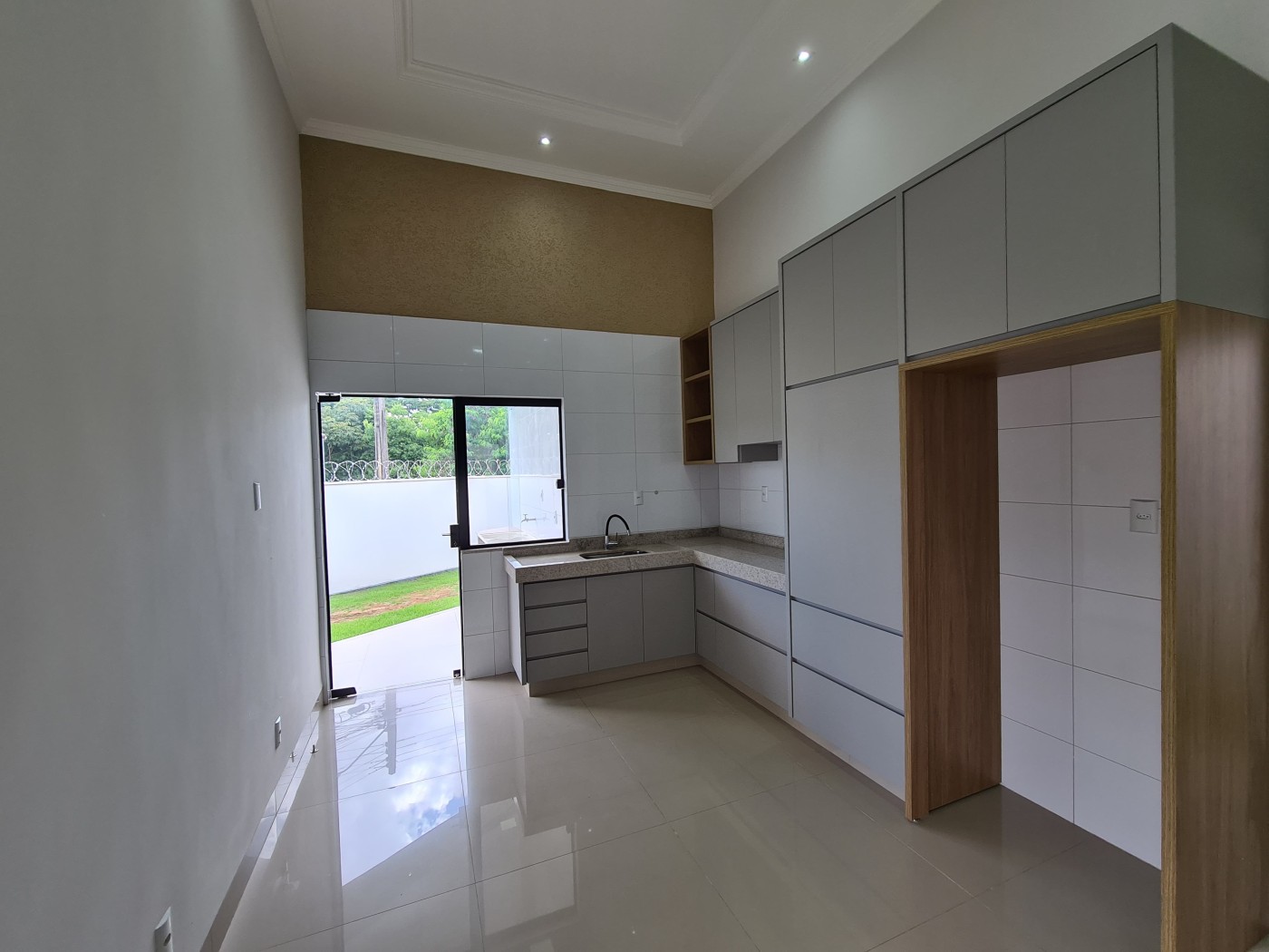 Casa à venda com 3 quartos, 278m² - Foto 17