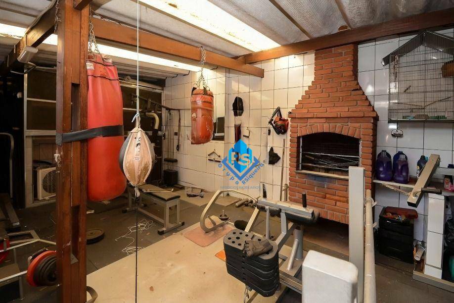 Sobrado para alugar com 2 quartos, 190m² - Foto 25