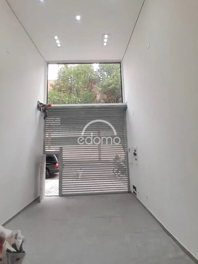 Prédio Inteiro para alugar, 78m² - Foto 2