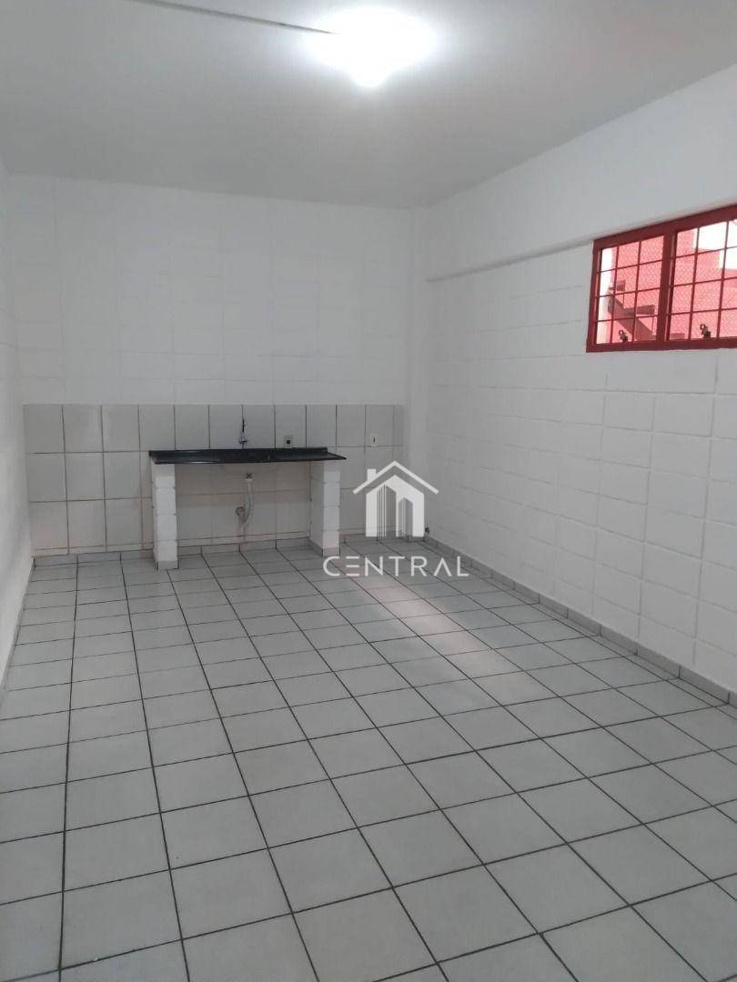 Depósito-Galpão-Armazém para alugar, 2000m² - Foto 7
