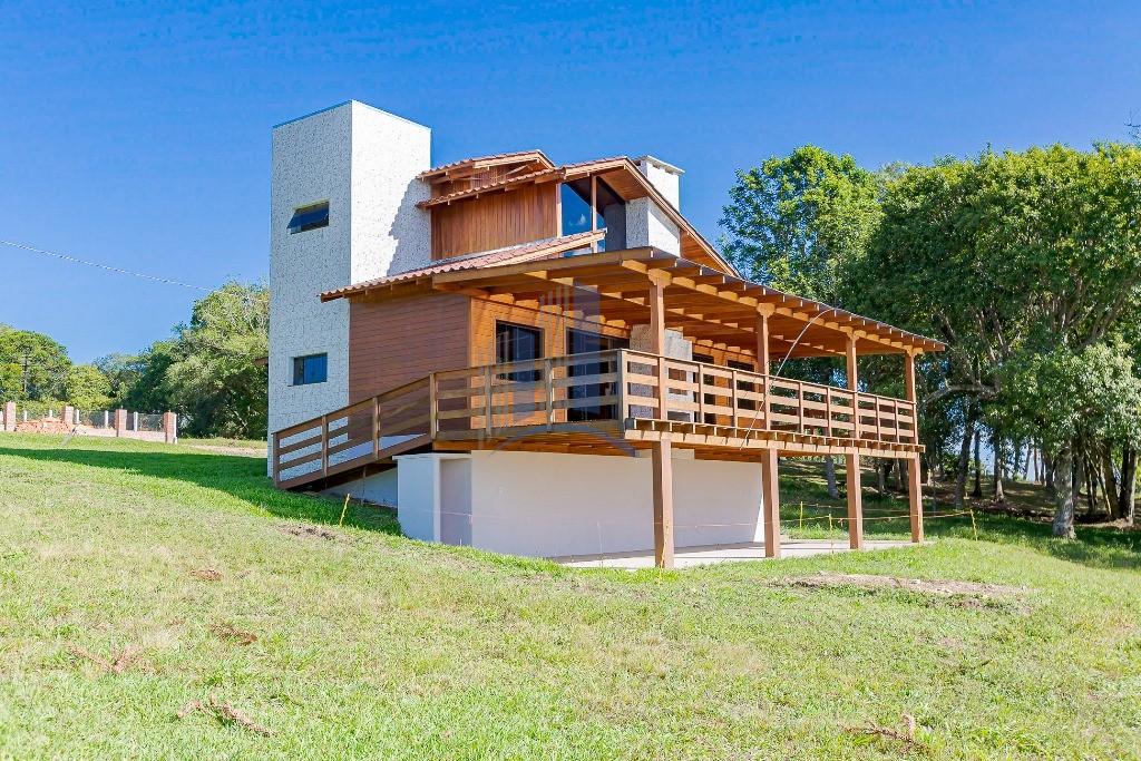 Sobrado à venda com 3 quartos, 231m² - Foto 1