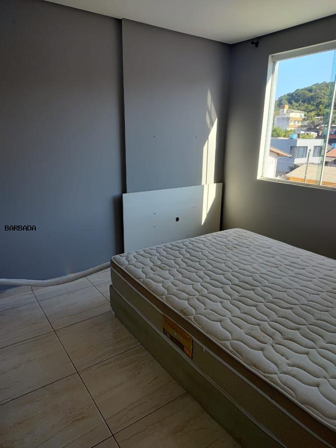 Apartamento à venda com 2 quartos, 68m² - Foto 13