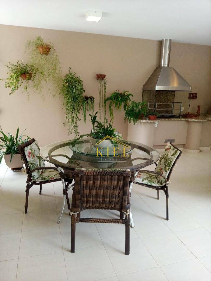 Casa para alugar com 4 quartos, 489m² - Foto 43