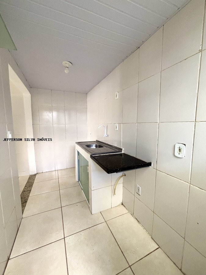 Casa à venda com 2 quartos, 56m² - Foto 10