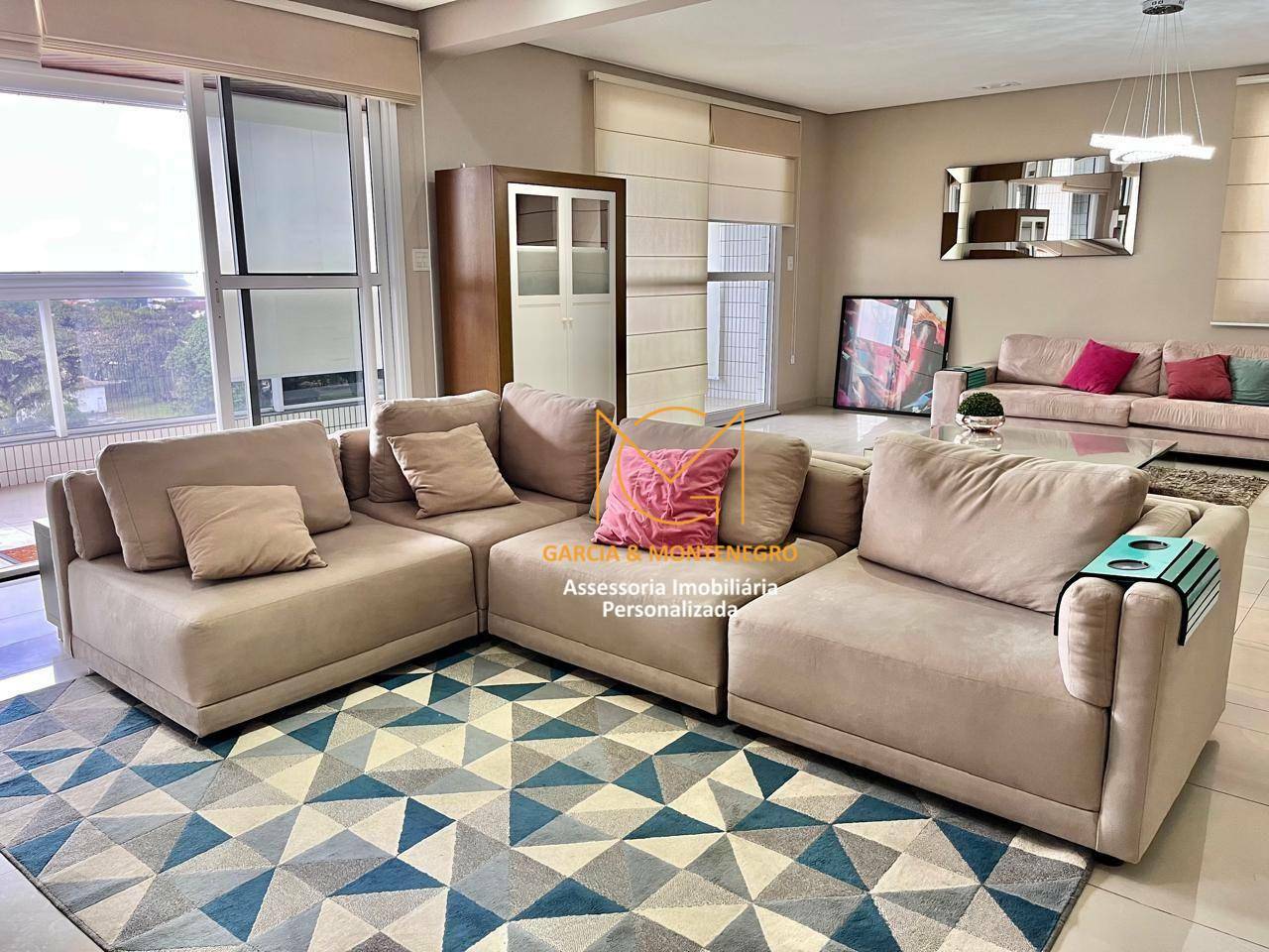 Apartamento para alugar com 3 quartos, 232m² - Foto 3
