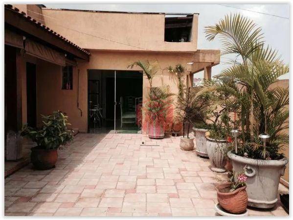 Sobrado à venda com 3 quartos, 446m² - Foto 13