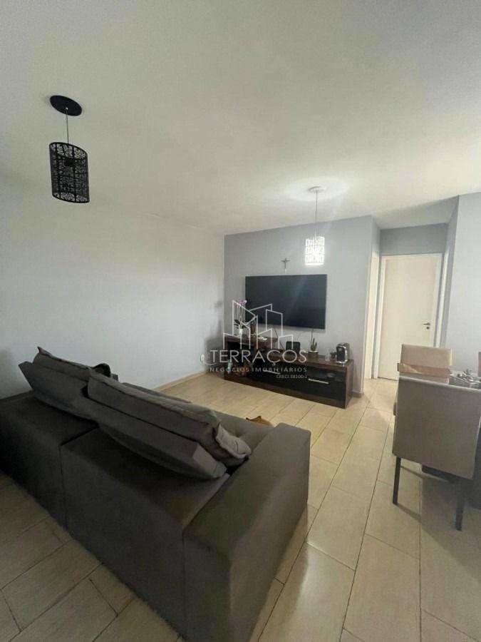 Apartamento à venda com 2 quartos, 48m² - Foto 3