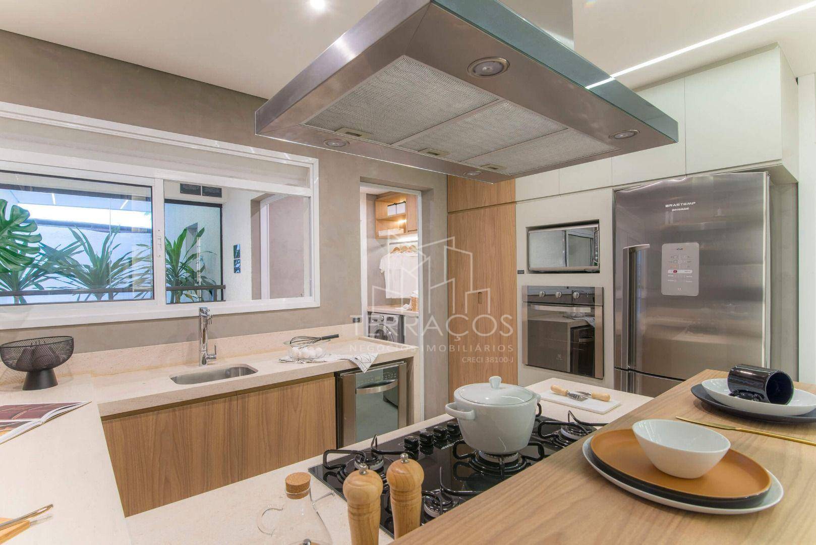 Apartamento à venda com 3 quartos, 175m² - Foto 9