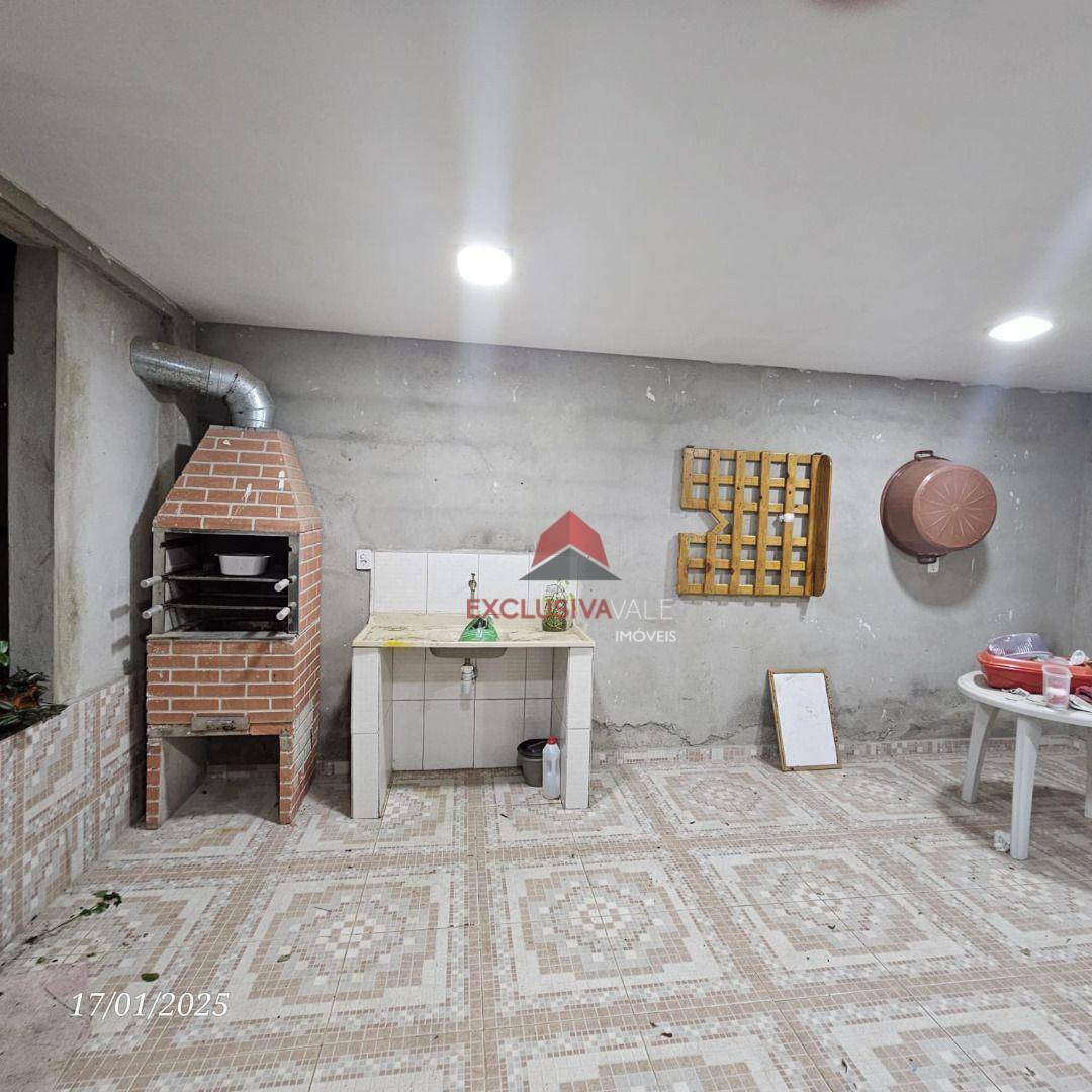 Casa à venda com 3 quartos, 120m² - Foto 37