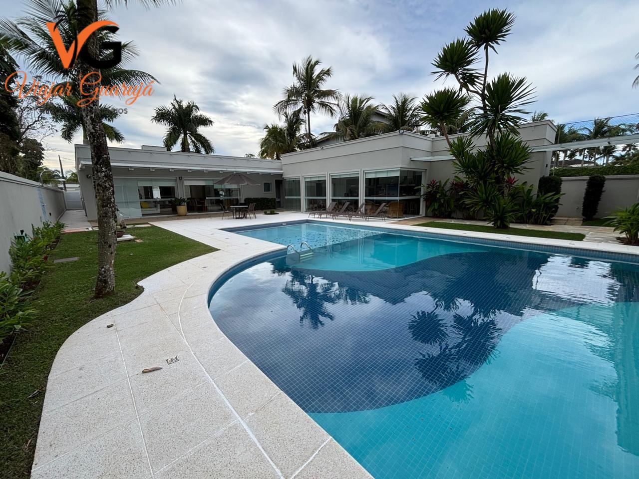 Casa à venda com 5 quartos, 310m² - Foto 31