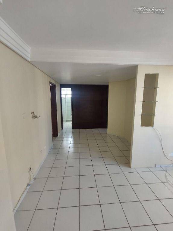 Apartamento para alugar com 2 quartos, 75m² - Foto 12