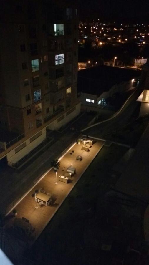 Apartamento para alugar com 3 quartos, 90m² - Foto 13