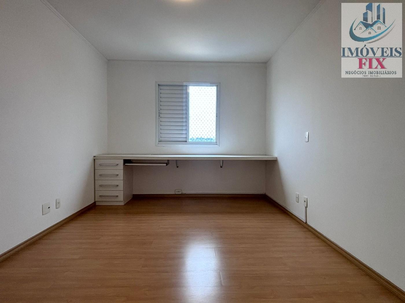 Apartamento à venda com 2 quartos, 75m² - Foto 21