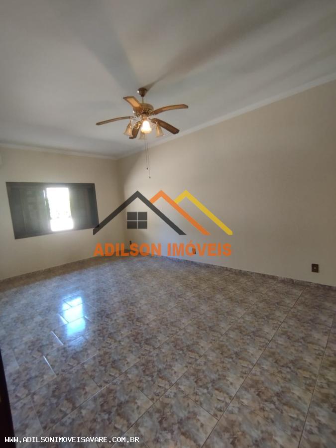 Casa à venda com 2 quartos, 899m² - Foto 9