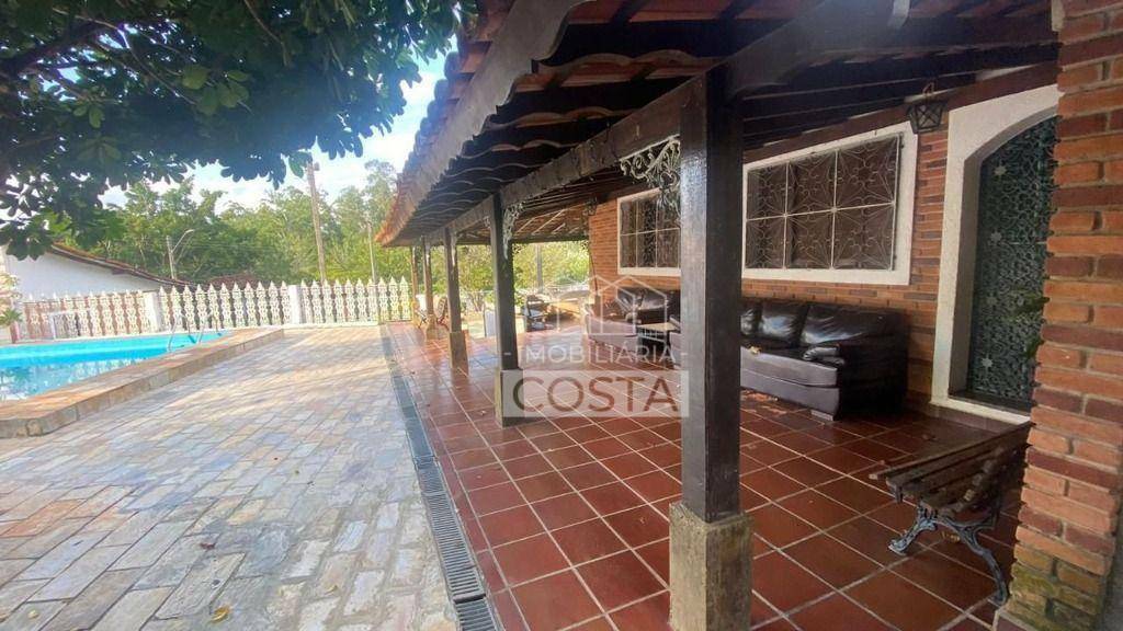 Chácara à venda com 3 quartos, 235m² - Foto 3