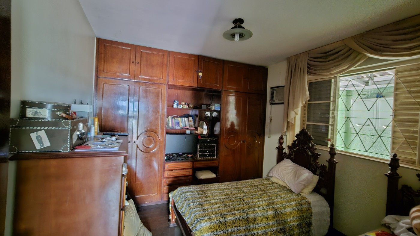 Casa à venda com 3 quartos, 221m² - Foto 11