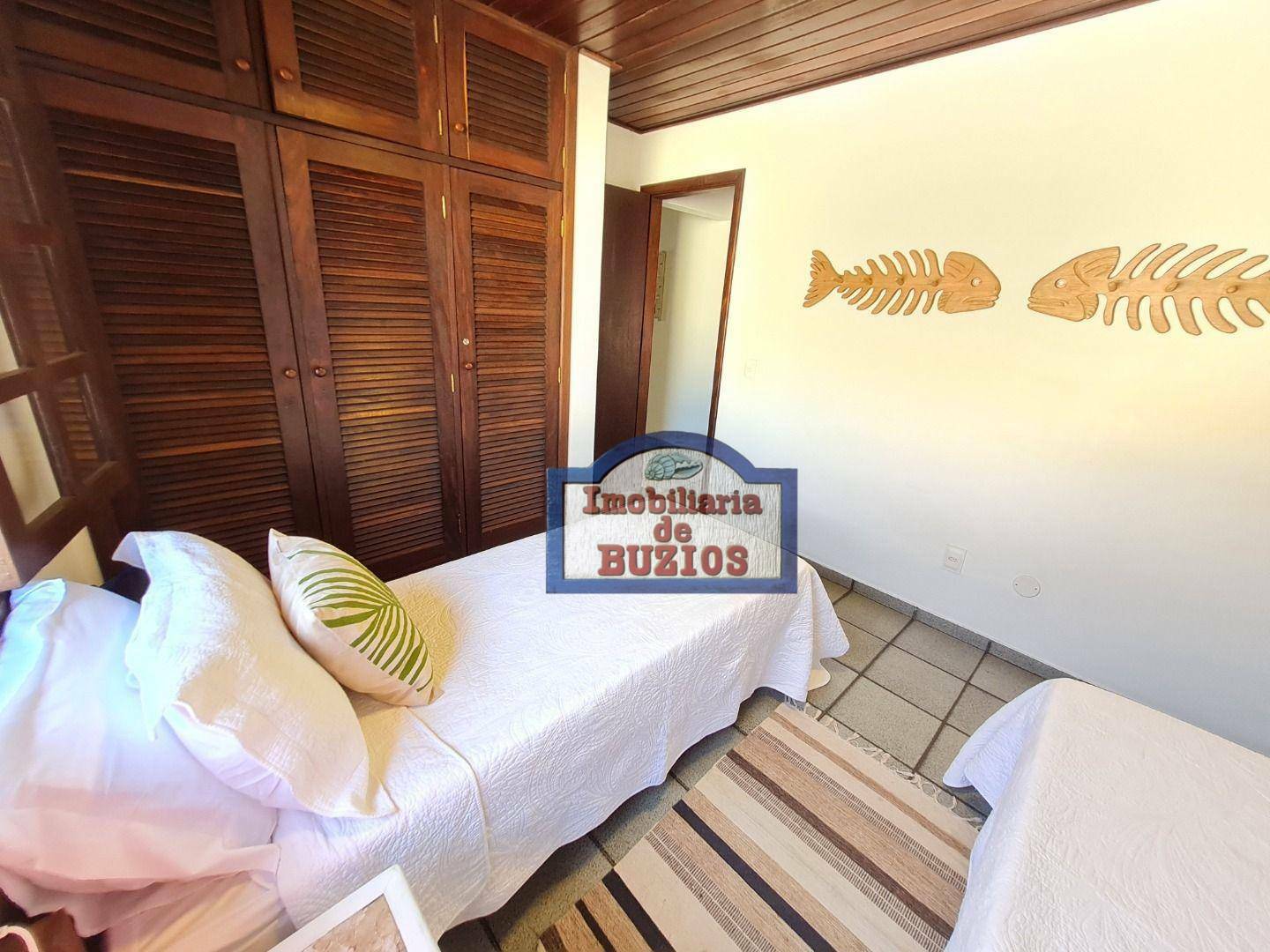 Casa de Condomínio para alugar com 4 quartos, 150m² - Foto 45
