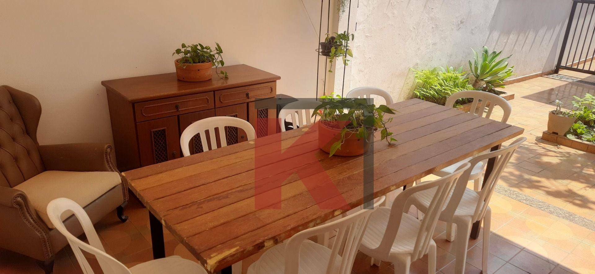 Casa para alugar com 4 quartos, 167m² - Foto 42