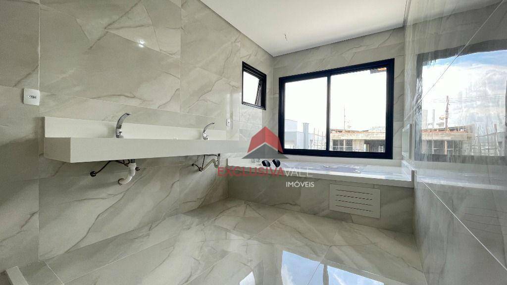 Casa de Condomínio à venda com 4 quartos, 350m² - Foto 27