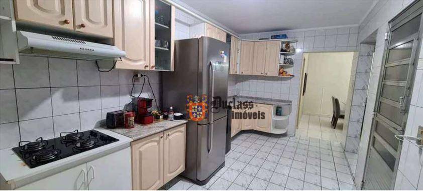 Sobrado à venda com 2 quartos, 285m² - Foto 3