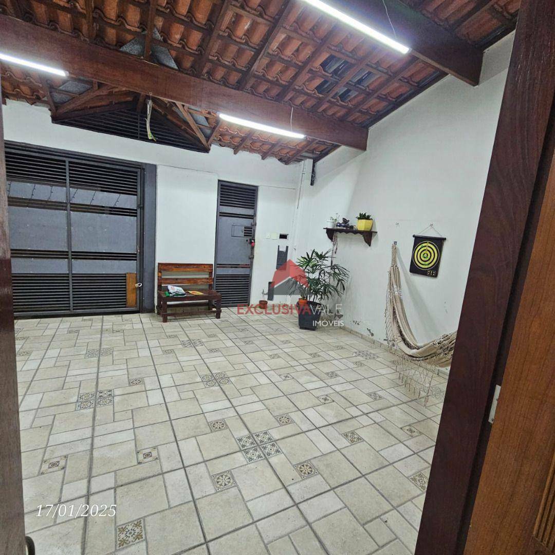 Casa à venda com 3 quartos, 120m² - Foto 32