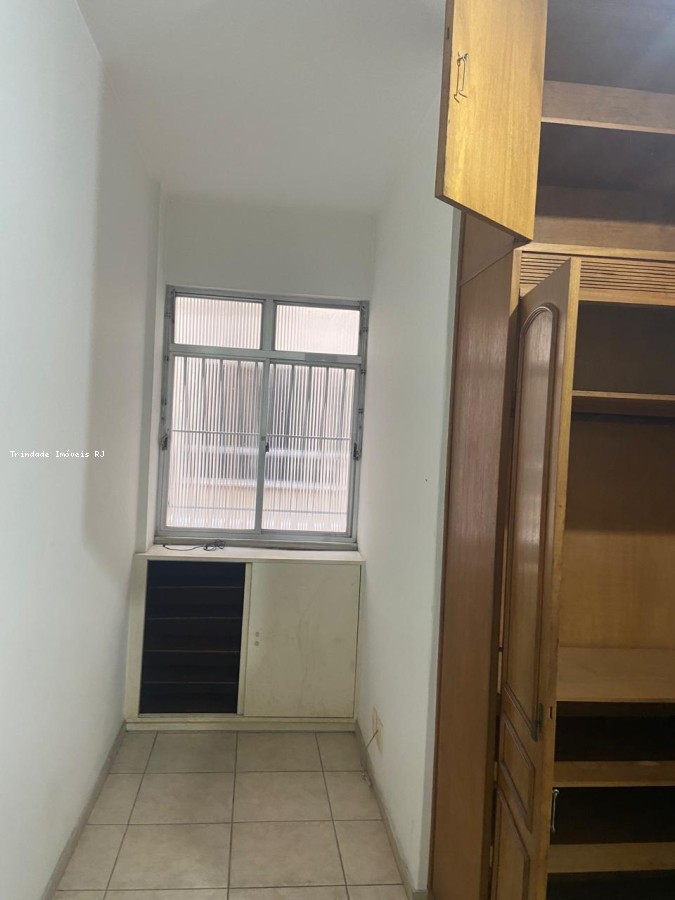 Apartamento à venda com 2 quartos, 94m² - Foto 3