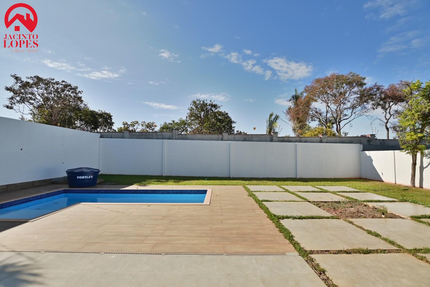 Casa de Condomínio à venda com 4 quartos, 300m² - Foto 13