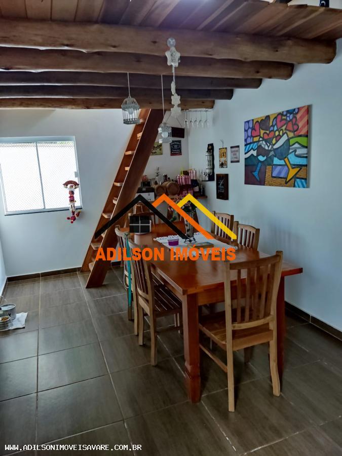 Casa à venda com 3 quartos, 138m² - Foto 14