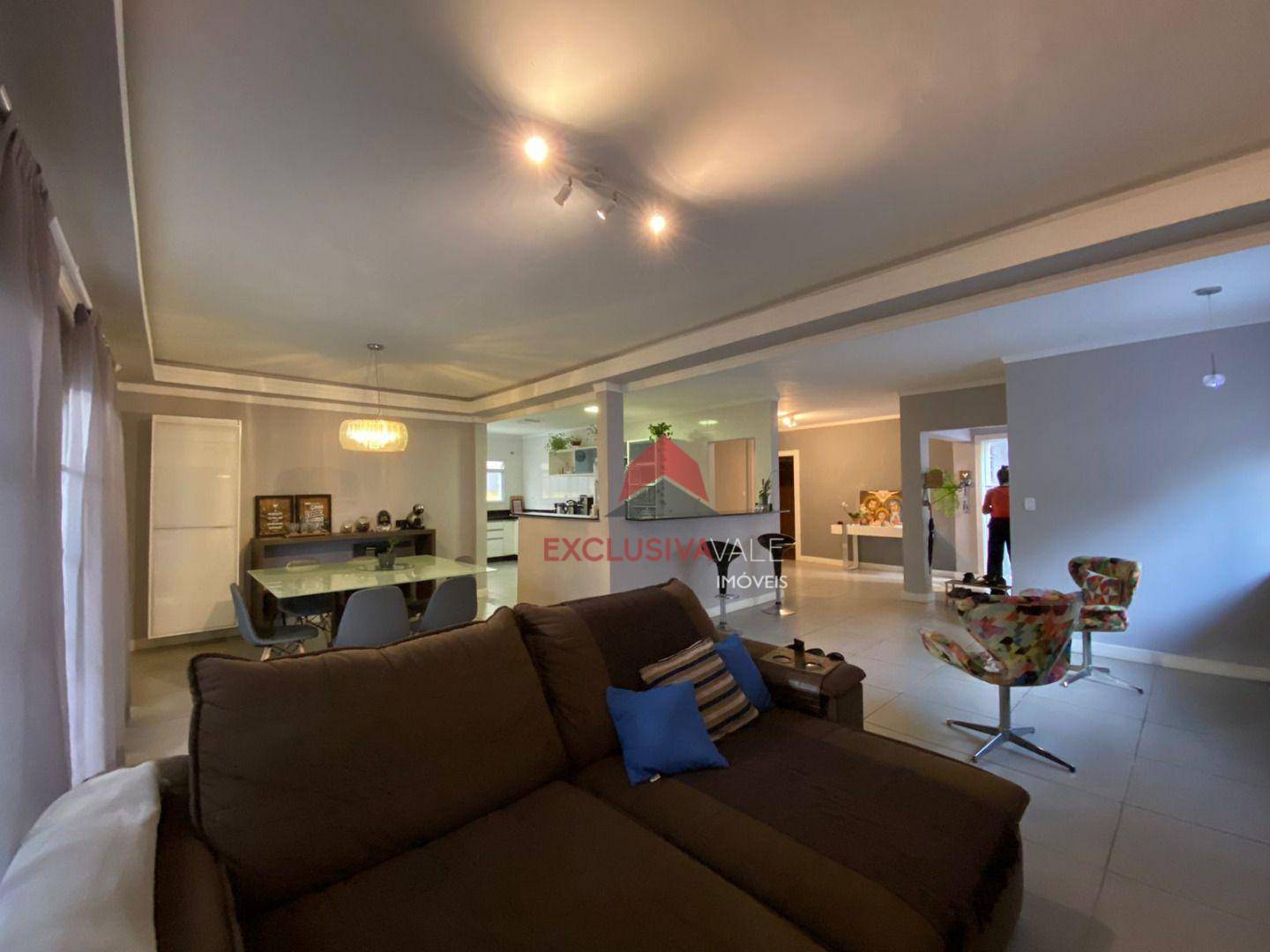 Casa à venda com 4 quartos, 500m² - Foto 10