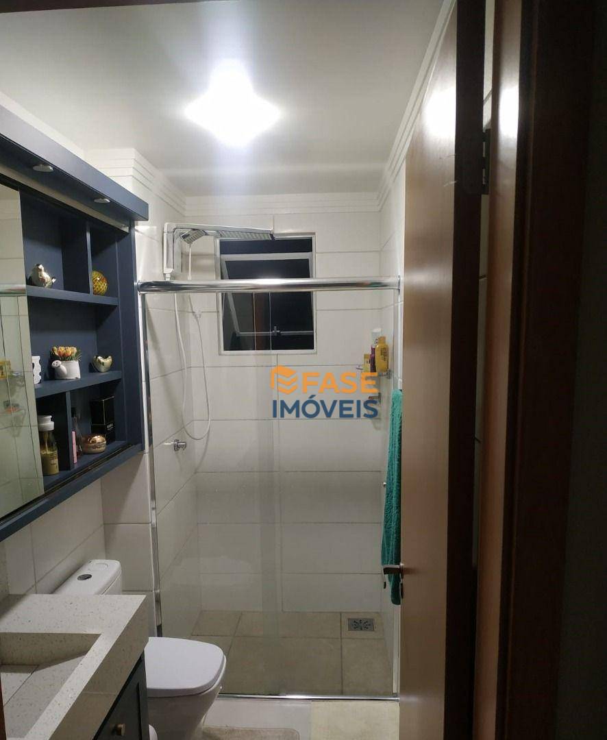 Apartamento à venda com 2 quartos, 66m² - Foto 13