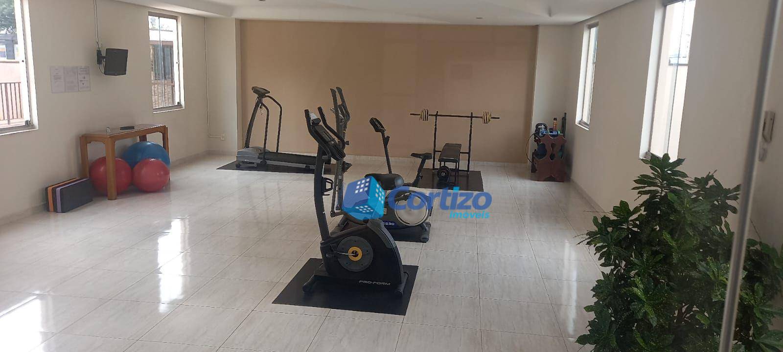 Apartamento à venda com 3 quartos, 112m² - Foto 27