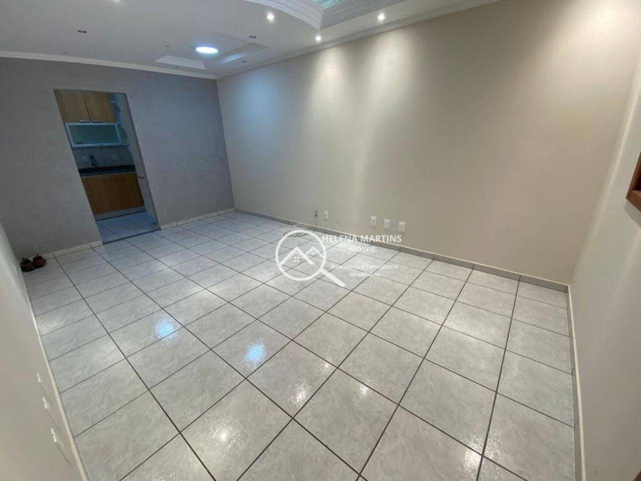 Casa à venda com 2 quartos, 95m² - Foto 3
